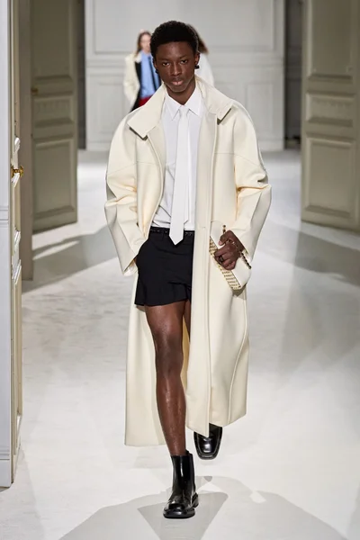 Look 23